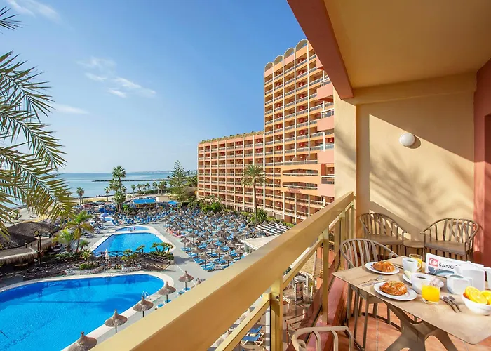 Sunset Beach Club Hotel Apartments